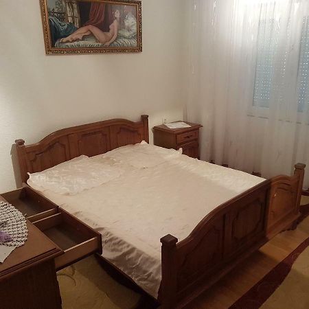 Apartman Nadija Apartment ไยเซ ภายนอก รูปภาพ
